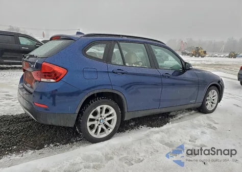 2015 BMW X1 xDrive28I z USA, uszkodzony, nr VIN WBAVL1C52FVY35181